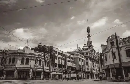 这个犹太女孩见证过的上海租界比电影八佰更复杂