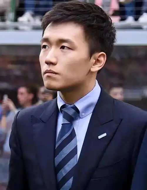 中国最帅90后富二代,跑车比王思聪还多!人称:北思聪,南康阳!