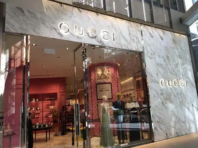 gucci(置地广场店)