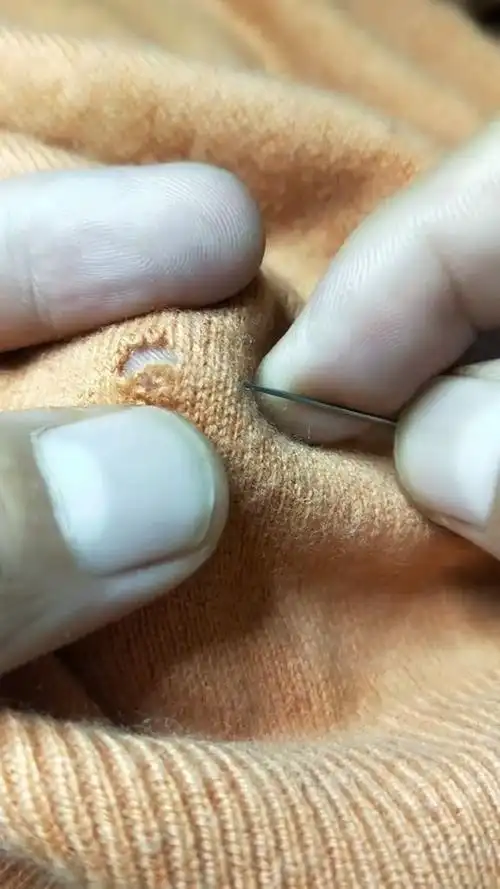 手工  毛衣破的洞洞是如何完美缝补的?