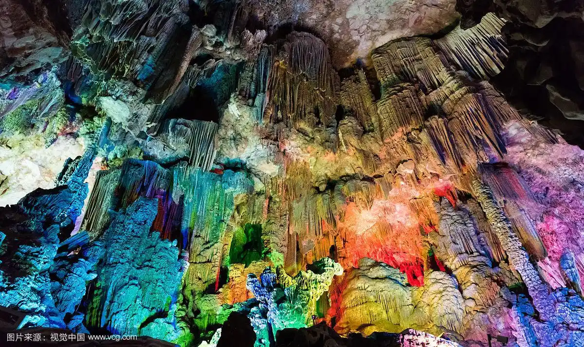 中国广西省桂林市阳朔银子岩