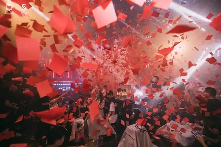 space club网红酒吧 | 【 回顾 】蹦迪高校 jk开燥-桐乡space club