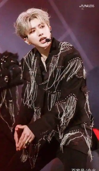 被称为最眼瞎的选秀节目,曾经淘汰的选手,现在都是当红明星_鞠婧祎_易