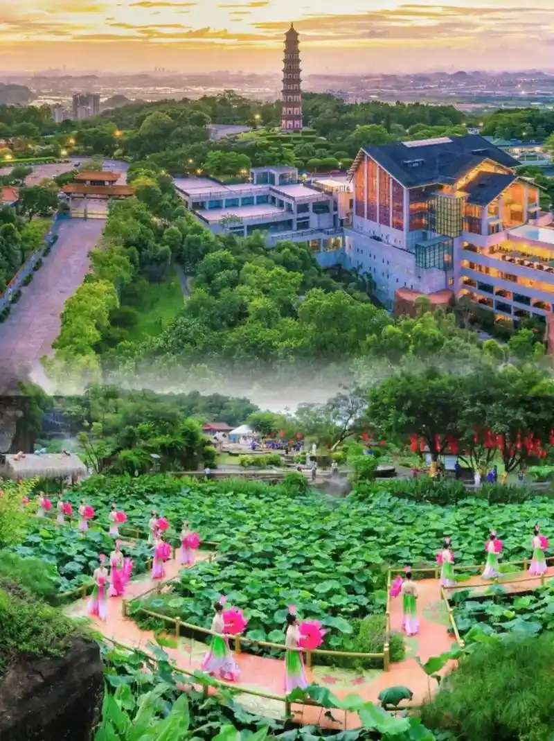 广州番禺莲花山风景区 国庆节值得一逛的景点#图文掘金计划#广 - 抖音