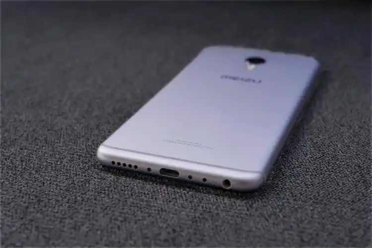 守旧与革新的中间派魅族mx6评测