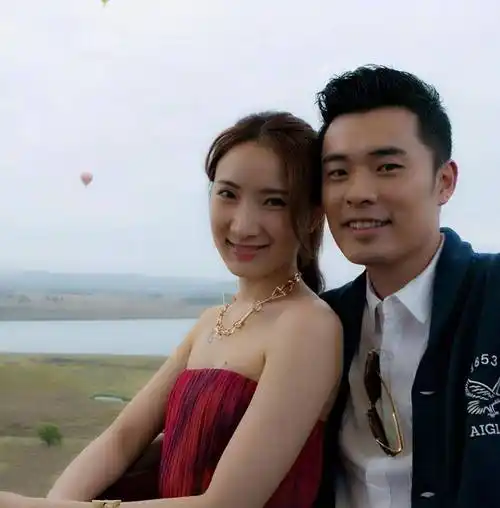 陈赫首次晒二婚张子萱!