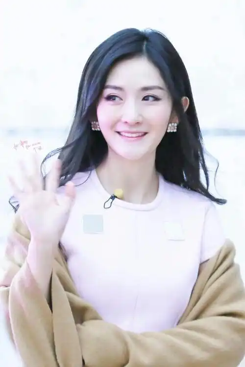 这一次,"装疯卖傻"的谢娜,终于令世界刮目相看!