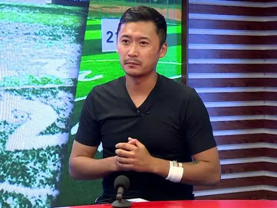 高雷雷做客新浪体育谈公益事业