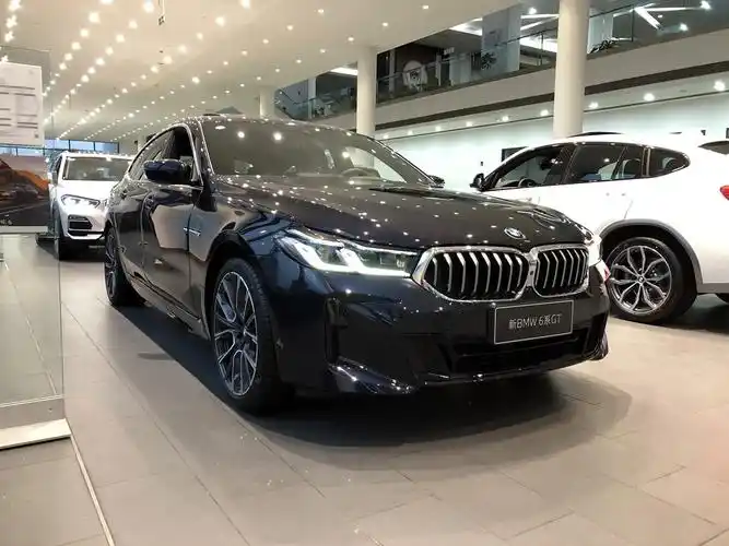 宝马6系gt630im运动大旅行家版碳黑摩卡现车优惠49万