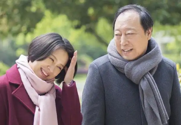 都挺好小蔡是骗子关明玉什么事蔡根花是明哲找的人