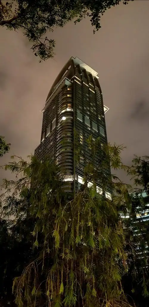 香港特别行政区香港特别行政区葵青区新葵街靠近伟伦中心2天气预报