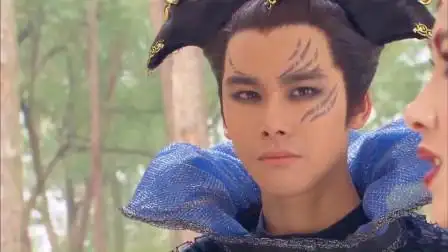 活佛济公:萧风替追云疗伤,各自心生不满,吵了起来