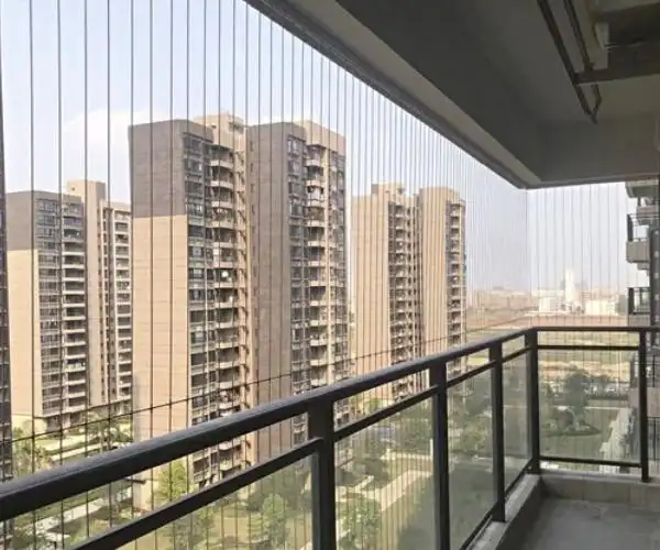 高层阳台防护