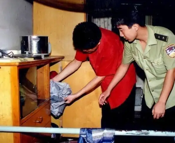 白银案对于他来讲就是过家家