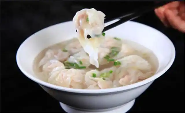 上海小馄饨到底有什么秘诀?只要掌握了"它",香脆q弹超美味