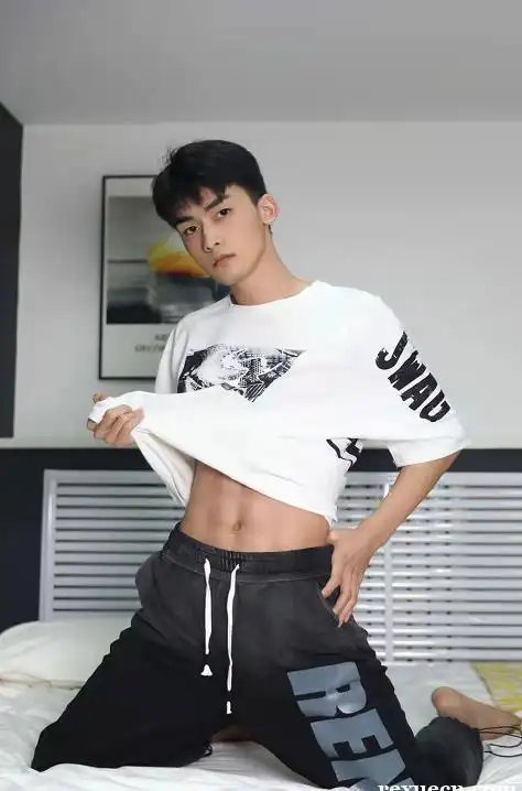 郑州mb男子会馆—本地口碑超好的同志会所!