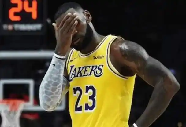 4年合同,再见湖人!詹姆斯不是你的遮羞布,掘金打得你原形毕露