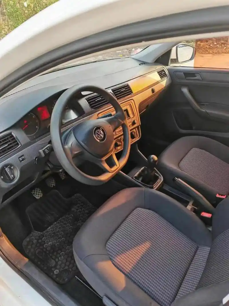 18年新款大众桑塔纳180,手动挡1.