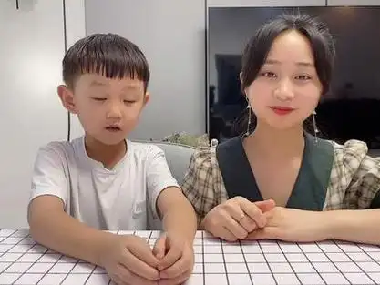 星岩vs珍珍_星岩给珍珍做饭_动画片星岩和珍珍 - 抖音