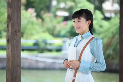 爱在春天热播袁姗姗演绎有志青年