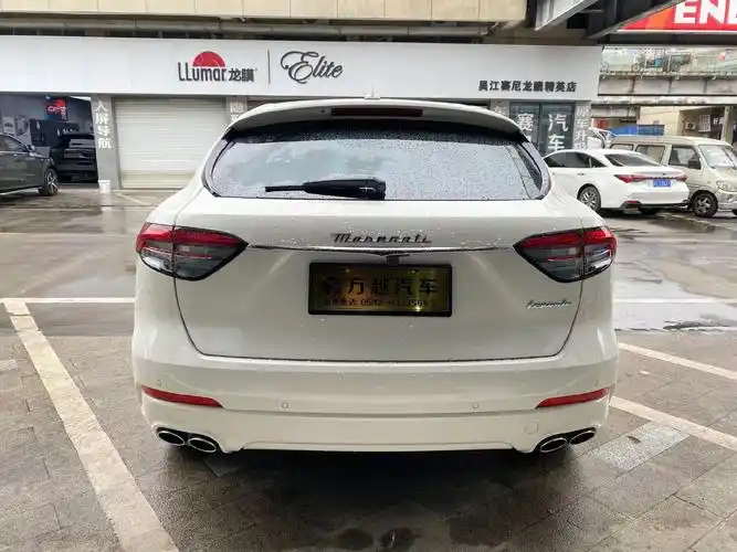 2022款玛莎拉蒂莱万特 levante gt 锋芒版 指导 - 抖音