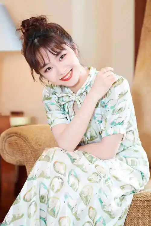 娱乐圈大爆料杨紫 王一博 谢娜 何炅 谭松韵 张雨绮 陈飞宇 沈月 林允