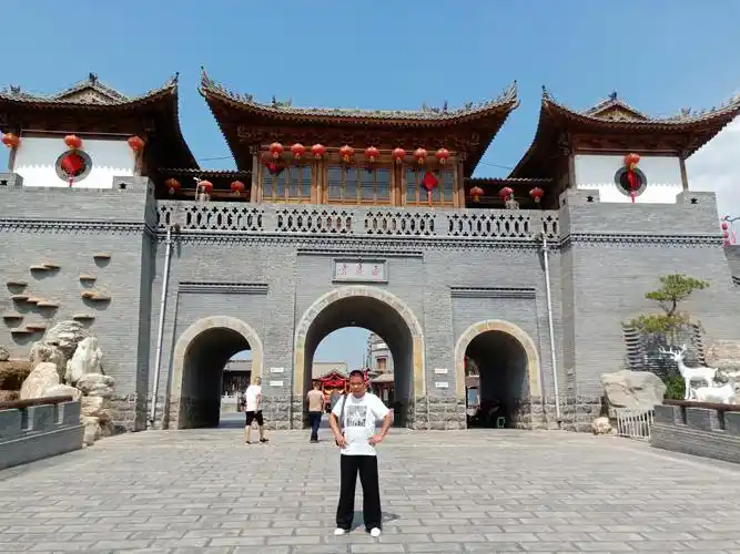 闲瑕畅游~白鹿仓