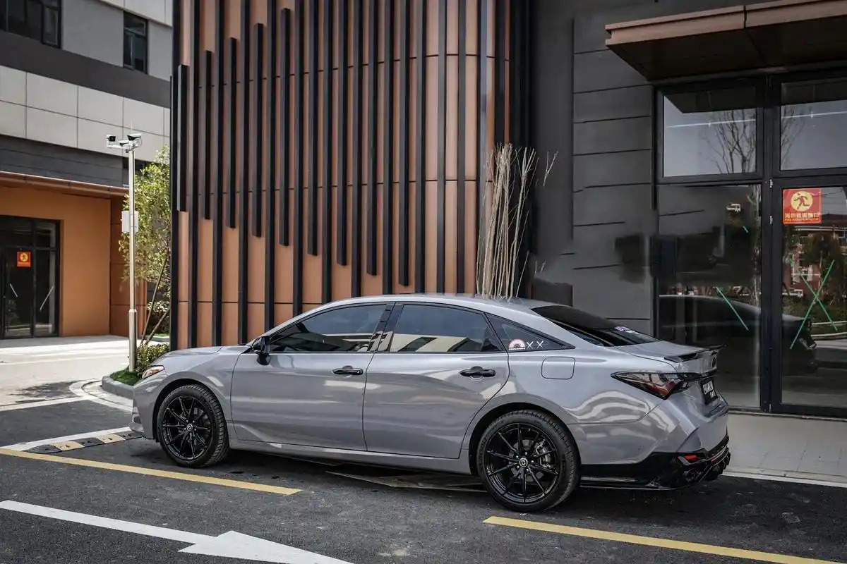 丰田亚洲龙纳多灰贴膜改色改装案例 丰田亚洲龙 # aluko纳多灰 # res