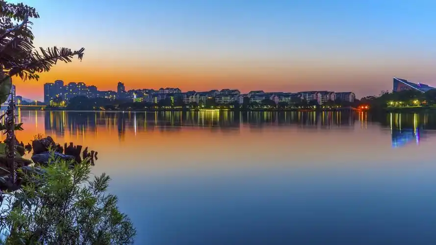 广东东莞松山湖风光壁纸313