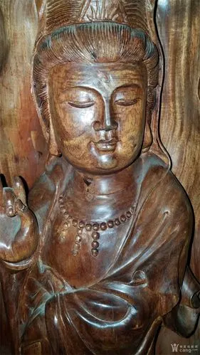 黄花梨观音木雕