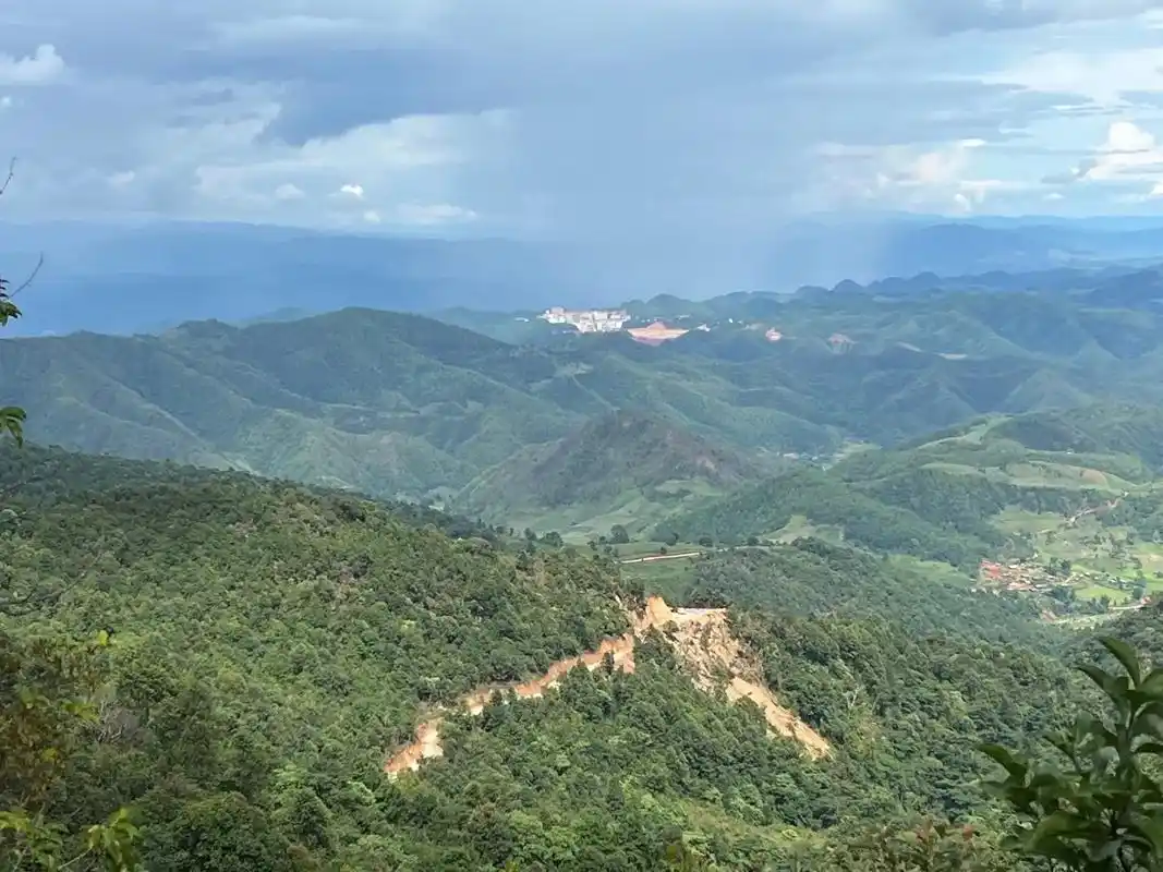 缅甸,佤邦,勐波县,贺岛区,东发乡,旅游区瀑布,各界人士朋友 - 抖音