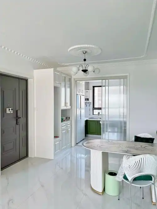 入户就是餐厅进门就干饭的极简餐厅设计