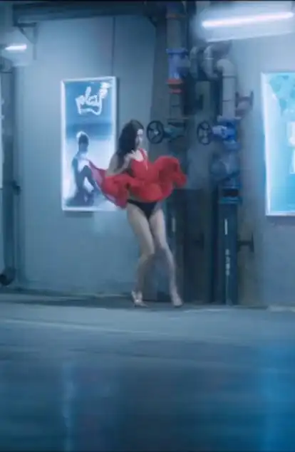 《情圣》李成敏最后都脱了 情圣李成敏光屁股性感照