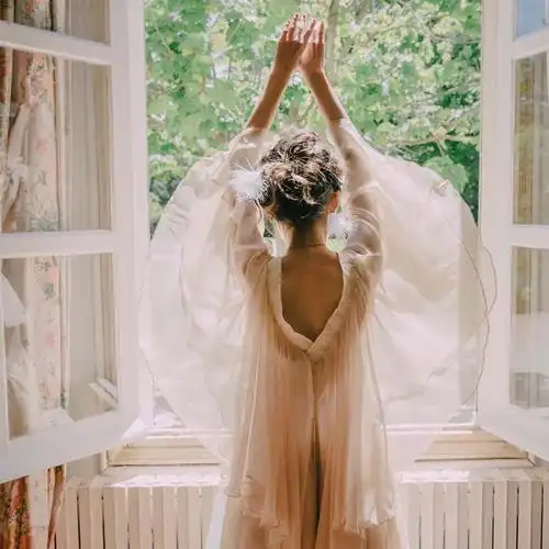 『森系 简约 头像 女头』· 〔微博@_shenli 〕·「或南或北,岁月不及