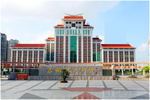 前途在学府,钱途在学府铺 石狮双层铺王咫尺石光中学,石狮一中, 石狮