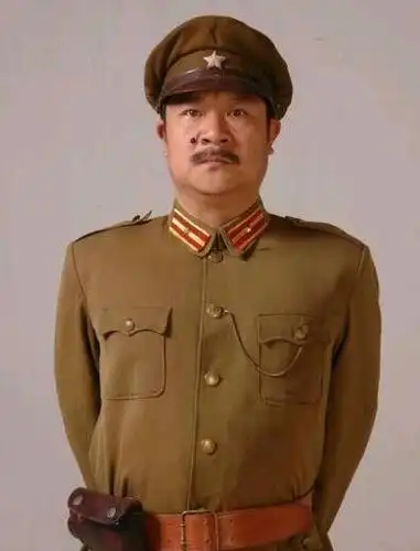 他是地下交通站皇协军的黄队长八路军为什么没有锄奸