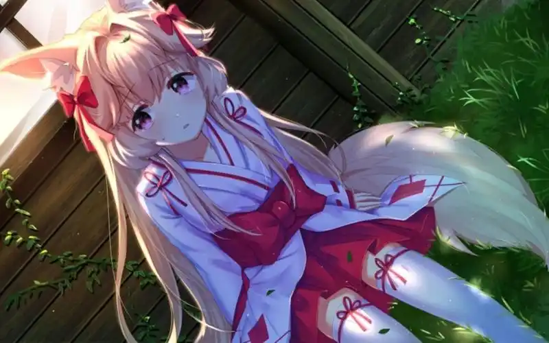 随身携带"凶器"的女孩和守护灵女孩该选谁?