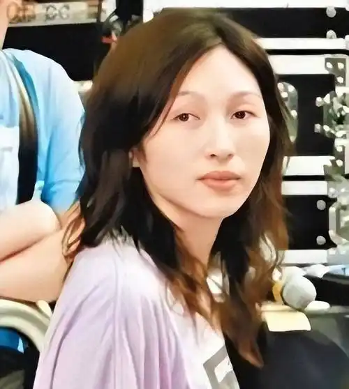 古巨基小舅子欠巨额赌债,岳父发声断绝关系,他老婆才是"狠人"