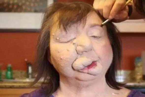 最丑的女人图片吓人 世界上最丑的人第一名