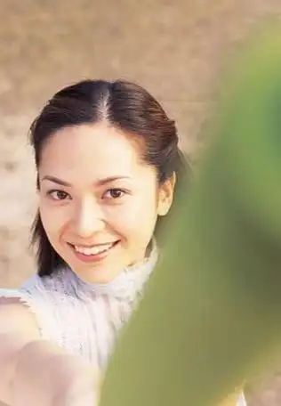 回顾混血港姐郭羡妮嫁小6岁农村小伙自掏腰包买婚房后怎样了