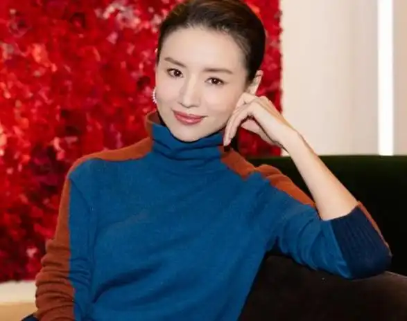 吴奇隆不帮刘诗诗?朱丹周一围洗白?董洁潘粤明和?傅首尔离婚?