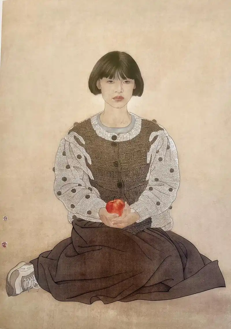 拿苹果的美女.#工笔人物#何家英#少女 - 抖音