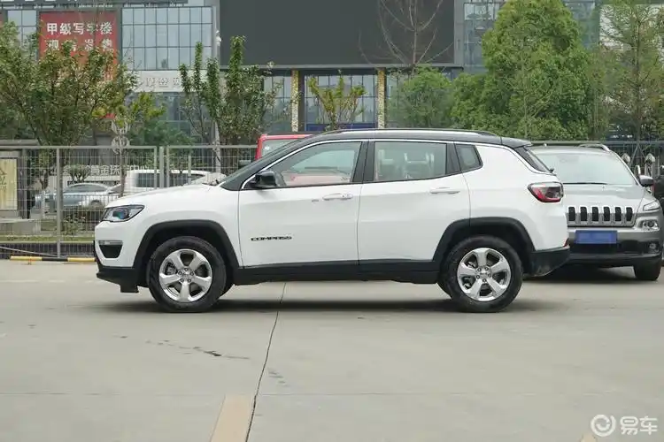 广汽菲克jeep  指南者  2020款  2021款  2020款  2019款  2017款