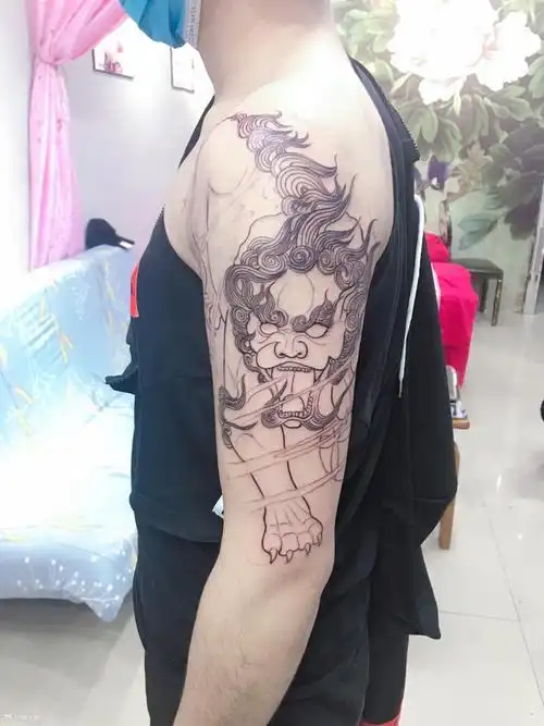 大臂唐狮_纹身图案手稿图片_寒泉纹绣的纹身作品集