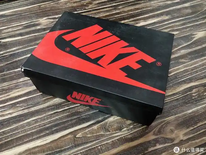 aj1的鞋盒