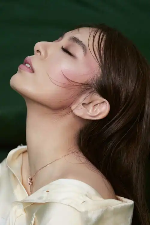 田馥甄性感时尚写真图片38