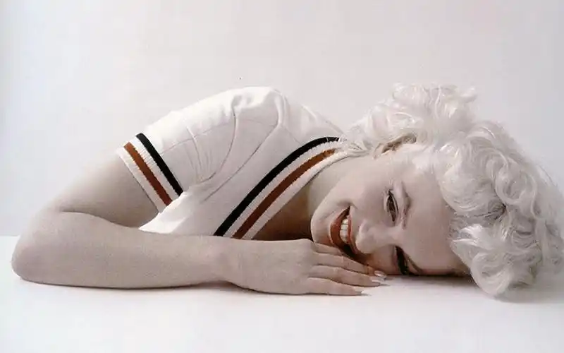 【1080p】玛丽莲梦露代表作《some like it hot》片段欣赏