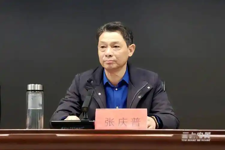 内黄县举行点亮乡村光彩惠民太阳能路灯捐赠仪式