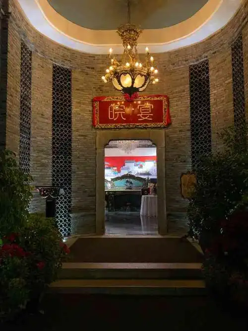 皖宴-"吃个安徽菜搞得像参观古董博物馆一样.各种."-大众点评移动版