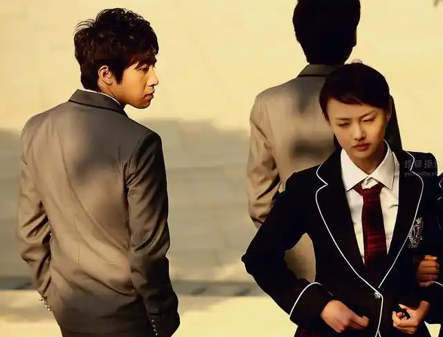 编剧说郑爽就是楚雨荨端木力挺闺蜜小渔全力支持她的反击